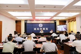 王振澳：没达到最好的预期 中国足球会在大家的努力下越来越耀眼